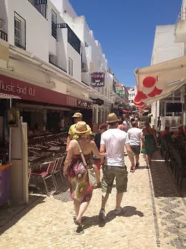 Hotel Indigo Albufeira By Ihg (Adults Only)